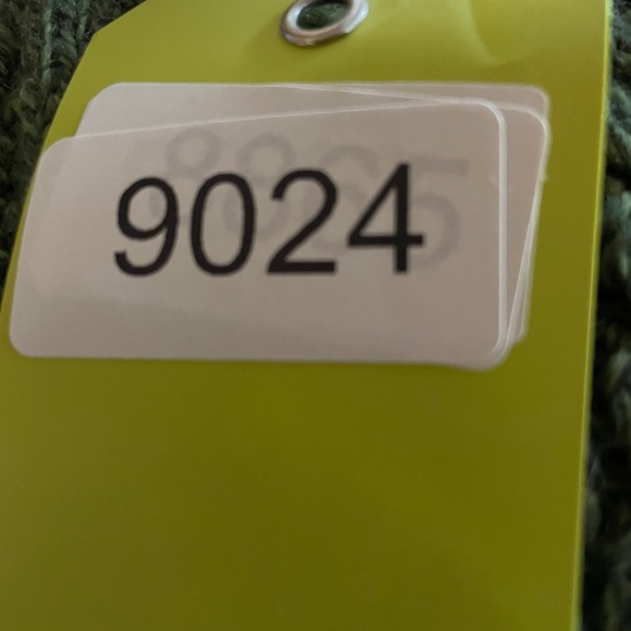 Aran Crafts Cardigan Sweater Womens Medium Green Ireland Merino Wool Cable Knit - Picture 9 of 9